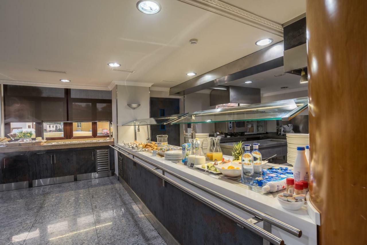 Apartamentos Spa Villa Pasiega هوزنايو المظهر الخارجي الصورة